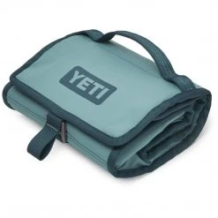 Yeti Camp & Hike Daytrip Lunch Bag 33 Yeti Camp & Hike Daytrip Lunch Bag