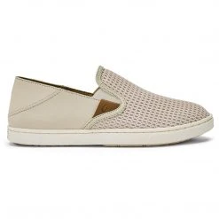OluKai Women's Pehuea
