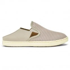 OluKai Women's Pehuea