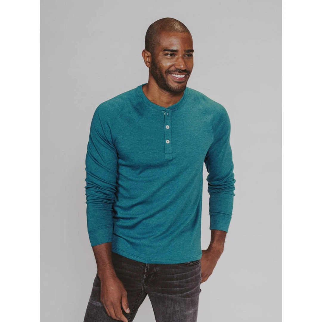 The Normal Brand Men's Puremeso Raglan Henley 20 The Normal Brand Men's Puremeso Raglan Henley