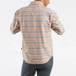 HOWLER BROTHERS Men's Enfield Longsleeve