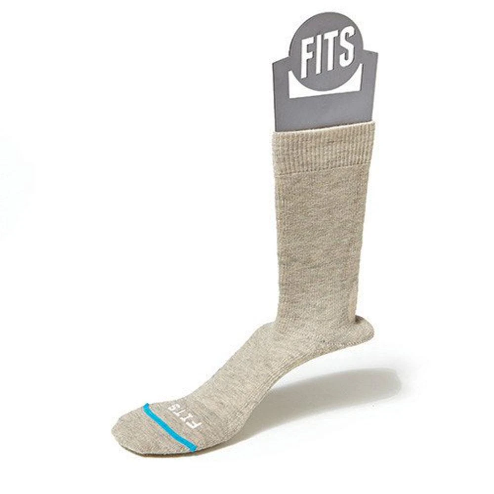 FITS Medium Hiker Crew Socks Men 3 FITS Medium Hiker Crew Socks Men