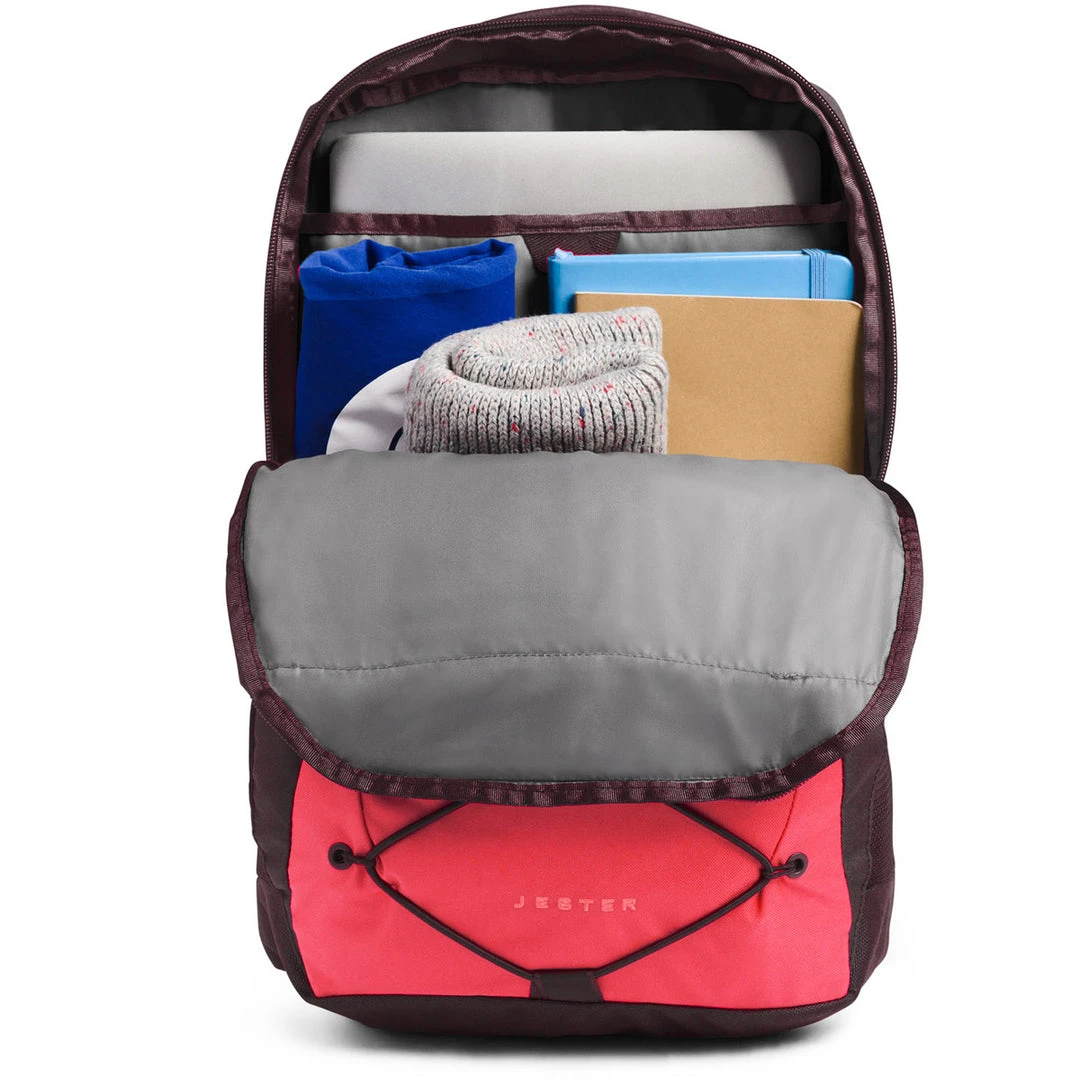 The North Face Camp & Hike Women's Jester Backpack 21 The North Face Camp & Hike Women's Jester Backpack