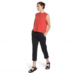The North Face Women's Aphrodite Motion Capri 9 The North Face Women's Aphrodite Motion Capri