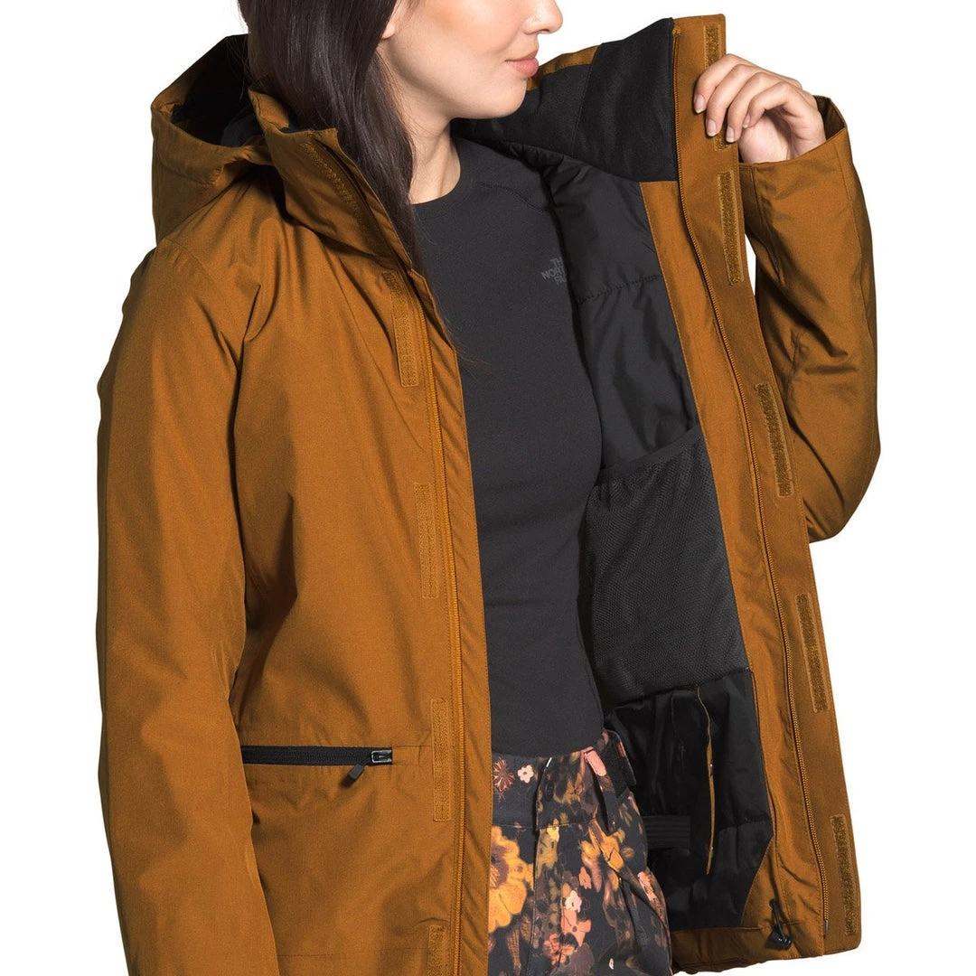 The North Face Women's Gatekeeper Jacket 15 The North Face Women's Gatekeeper Jacket