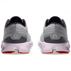 On Running Women's Cloud X 82 On Running Women's Cloud X