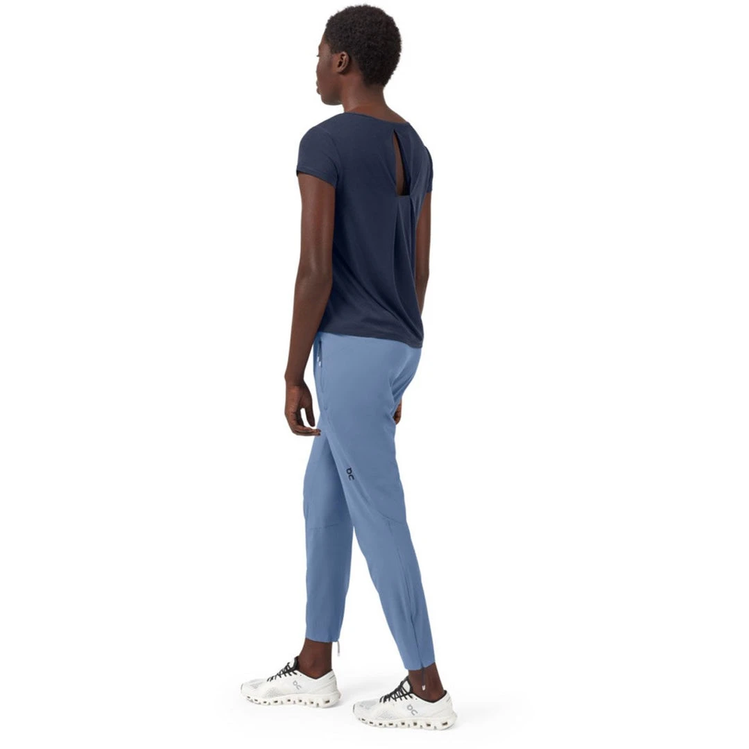 On Running Women's Active-T Breathe 9 On Running Women's Active-T Breathe