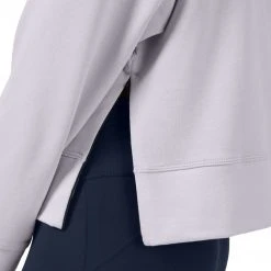 On Running Women's Crew Neck 28 On Running Women's Crew Neck