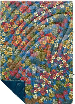 Rumpl Camp & Hike Original Puffy Blanket - Printed 1-Person 39 Rumpl Camp & Hike Original Puffy Blanket - Printed 1-Person