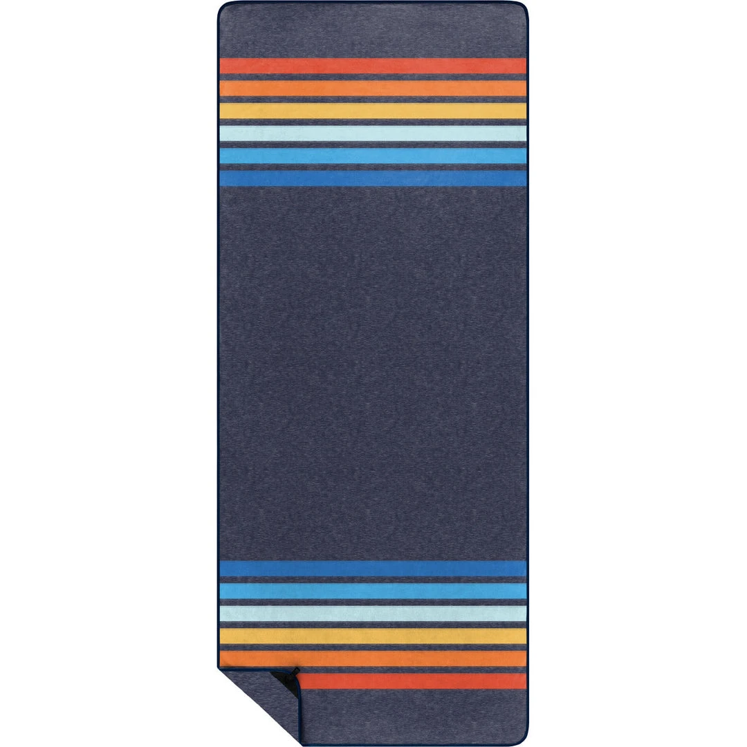 Rumpl Camp & Hike Everywhere Towel 5 Rumpl Camp & Hike Everywhere Towel