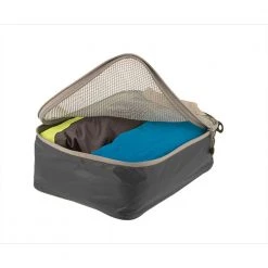 Sea To Summit Travelling Light Garment Mesh Bag - Small 8 Sea To Summit Travelling Light Garment Mesh Bag - Small