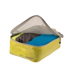Sea To Summit Travelling Light Garment Mesh Bag - Small 7 Sea To Summit Travelling Light Garment Mesh Bag - Small