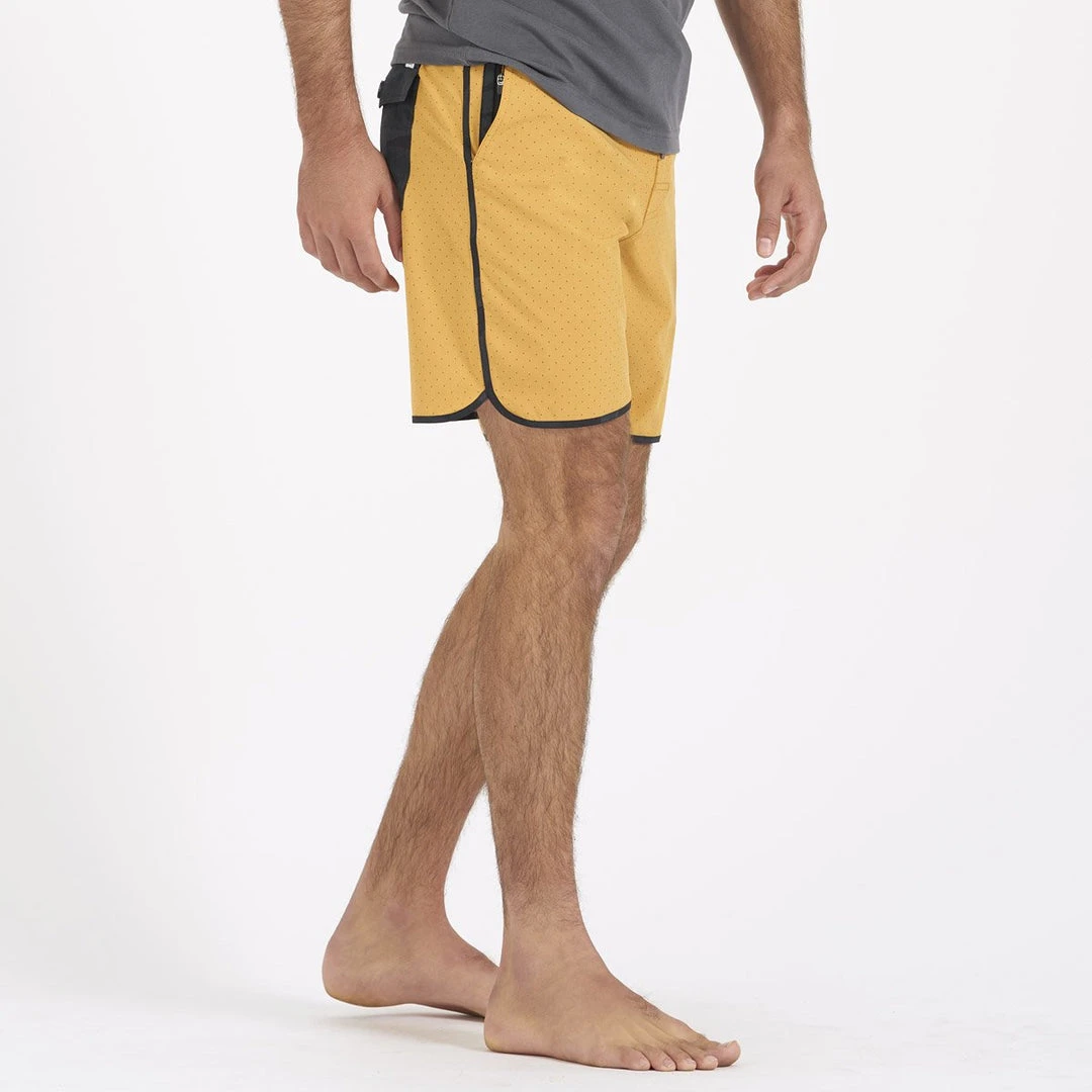 Vuori Men's Cruise Boardshort 18 Vuori Men's Cruise Boardshort