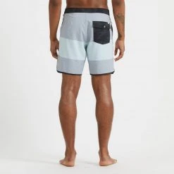 Vuori Men's Cruise Boardshort 21 Vuori Men's Cruise Boardshort