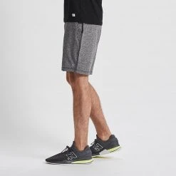 Vuori Men's Ponto Short