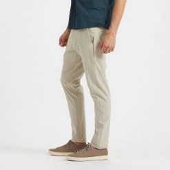 Vuori Men's Aim Pant 9 Vuori Men's Aim Pant
