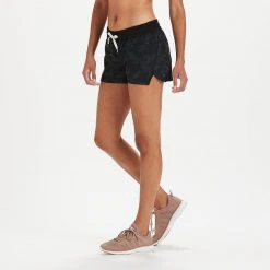 Vuori Women's Clementine Short