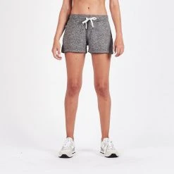 Vuori Women's Halo Performance Short 22 Vuori Women's Halo Performance Short