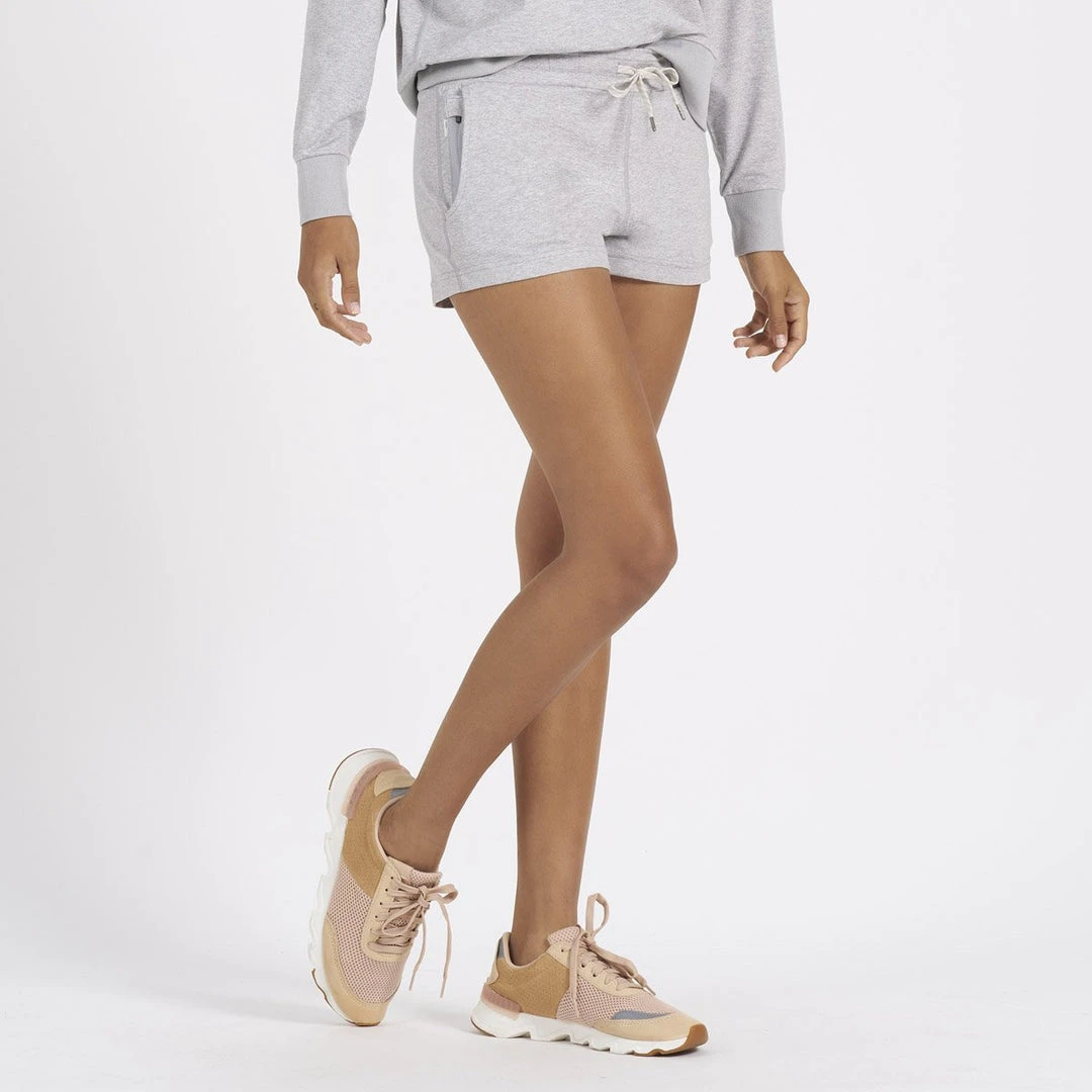 Vuori Women's Halo Performance Short 17 Vuori Women's Halo Performance Short