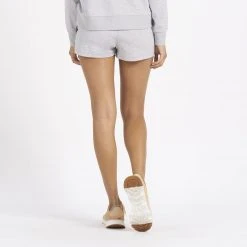 Vuori Women's Halo Performance Short 33 Vuori Women's Halo Performance Short