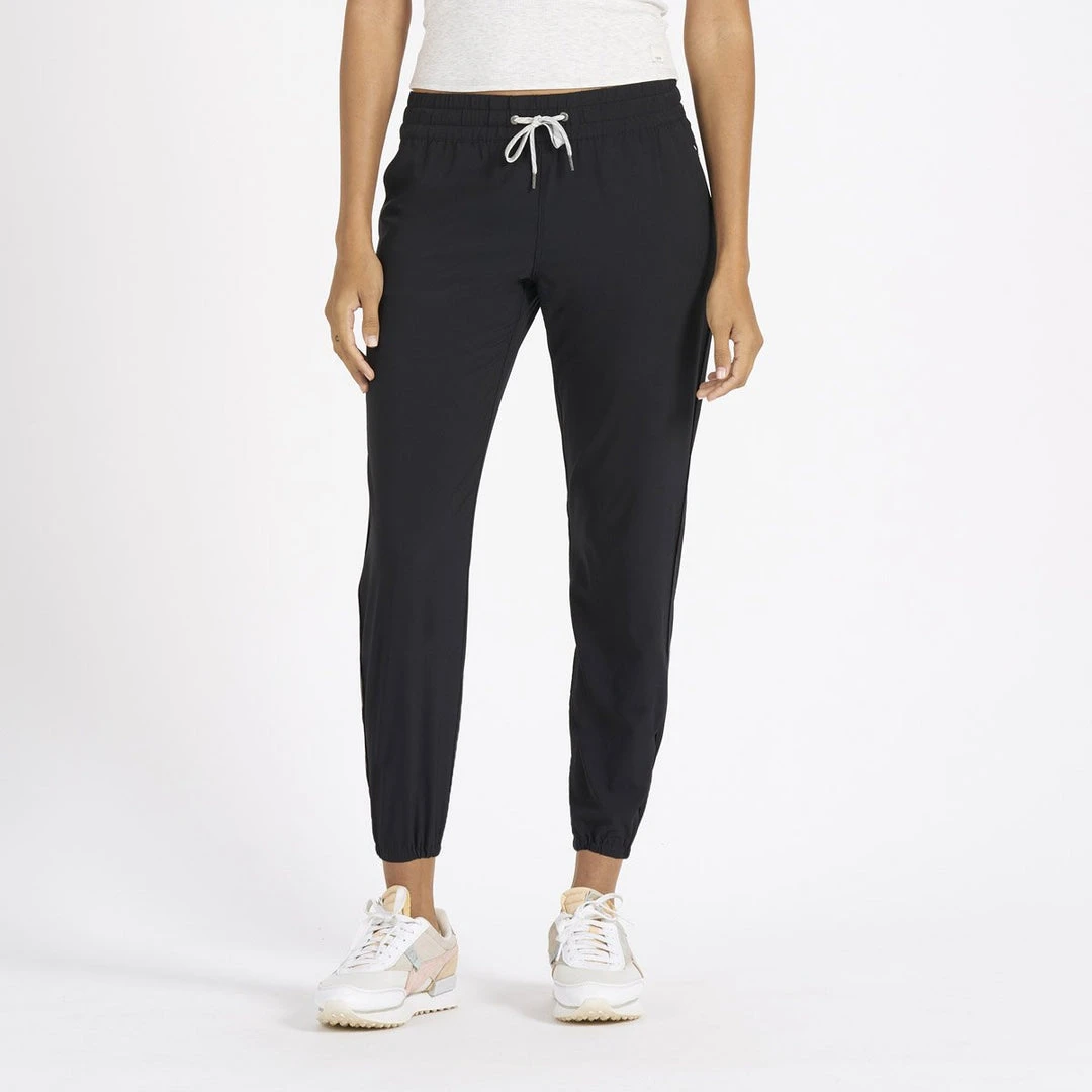 Vuori Women's Weekend Jogger 3 Vuori Women's Weekend Jogger