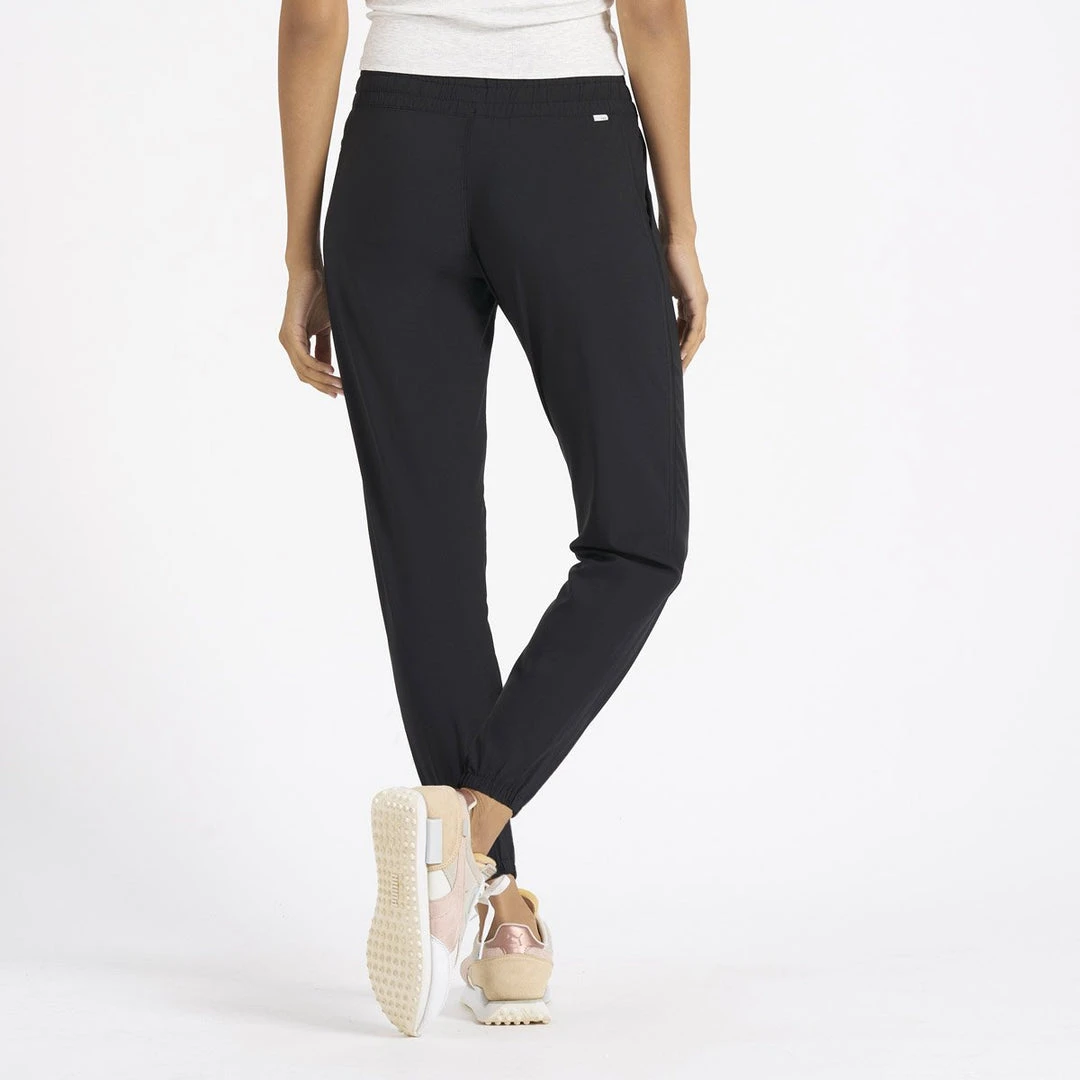 Vuori Women's Weekend Jogger 5 Vuori Women's Weekend Jogger