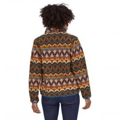Patagonia Women's Lightweight Synchilla Snap-T Pullover