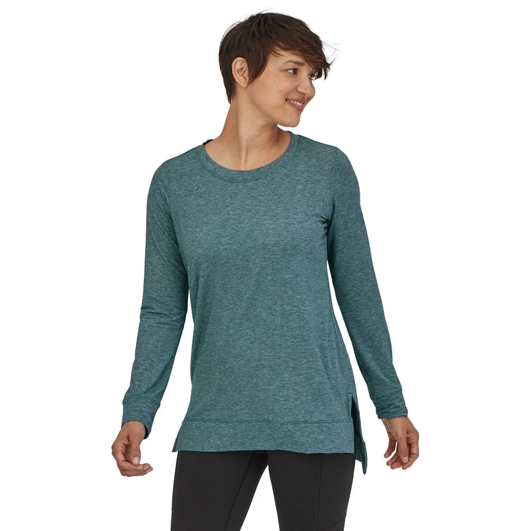 Patagonia Women's Long-Sleeved Glorya Side Slit Top 4 Patagonia Women's Long-Sleeved Glorya Side Slit Top