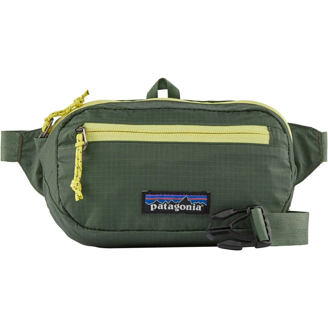 Patagonia Camp & Hike Ultralight Black Hole Mini Hip Pack 1L 9 Patagonia Camp & Hike Ultralight Black Hole Mini Hip Pack 1L