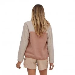 Patagonia Women's Lightweight Synchilla Snap-T Pullover