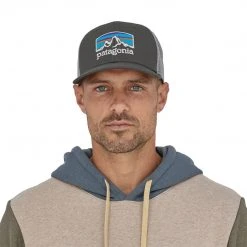 Patagonia Men Fitz Roy Horizons Trucker Hat