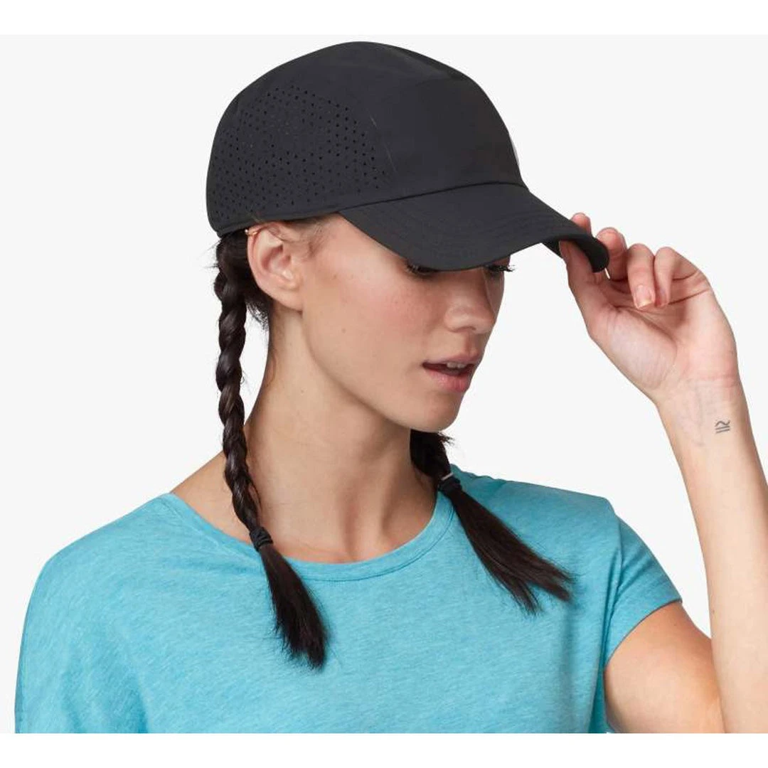 On Running Lightweight Cap 7 On Running Lightweight Cap
