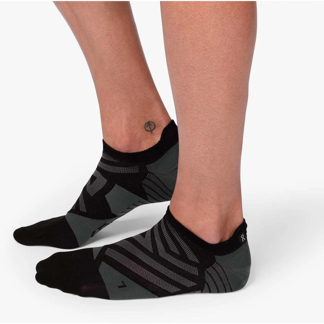 On Running Men's Low Sock 3 On Running Men's Low Sock