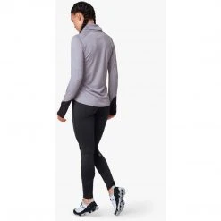 On Running Women's Weather Shirt 11 On Running Women's Weather Shirt