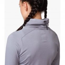 On Running Women's Weather Shirt 15 On Running Women's Weather Shirt